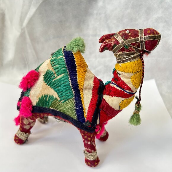 Vintage Hand Crafted Stuffed Raj Cotton Embroidered Camel Toys Made in India - Picture 1 of 11